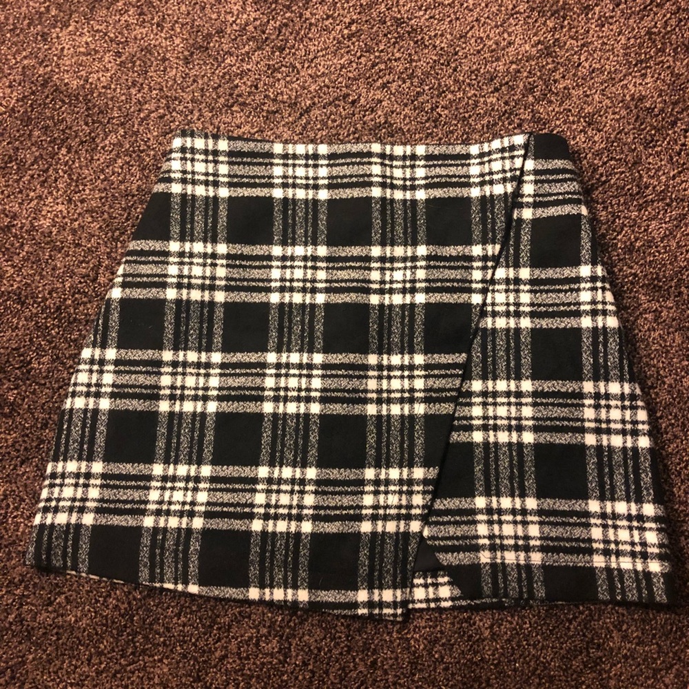 Abercrombie & Fitch plaid skirt